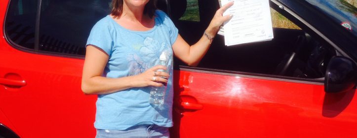Tracy Keen passed her Driving Test !!!!!!!