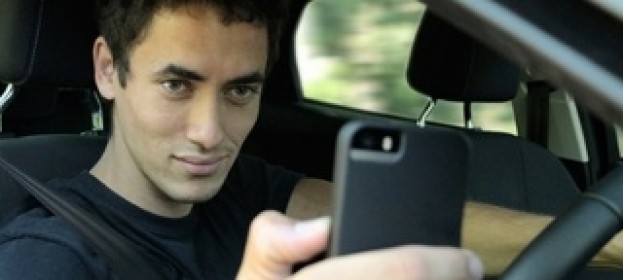 9% of drivers have taken a ‘selfie’ behind the wheel in the last month