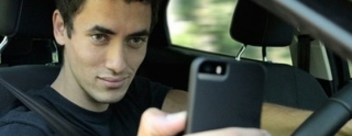 9% of drivers have taken a ‘selfie’ behind the wheel in the last month