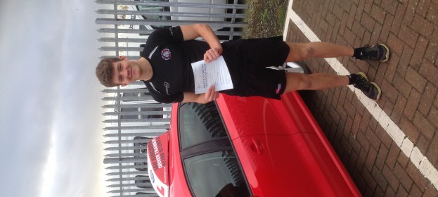 Ryan Lee passed his Driving Test 1st time today
