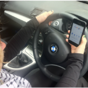 23451-1454326026-Mobile phone-320