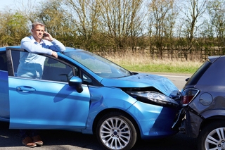New ‘crash for ready cash’ motoring scam identified New ‘crash for ready cash’ motoring scam identified