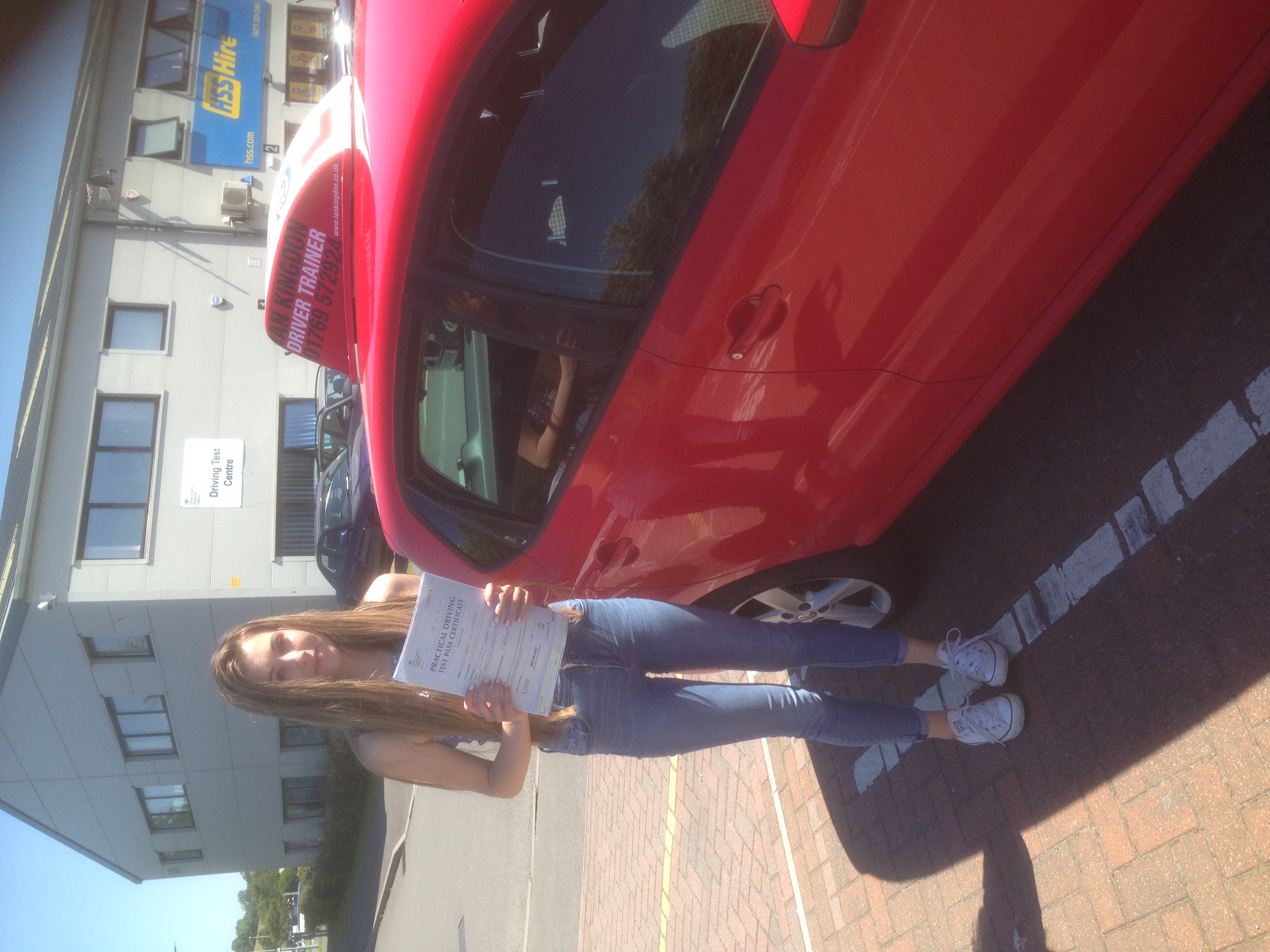 Jodie simmons passed her Driving Test with flying colours.